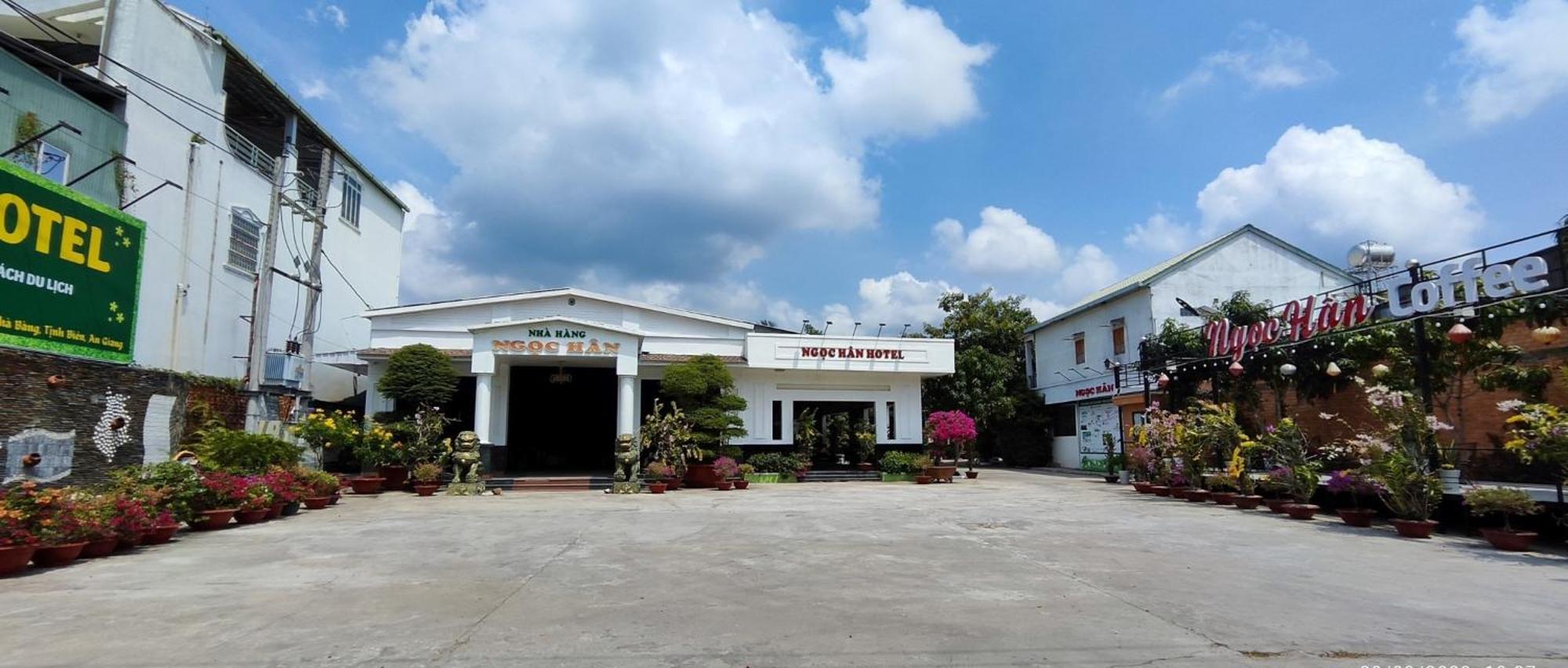 Khach San Ngoc Han Ap Vinh Phu Экстерьер фото